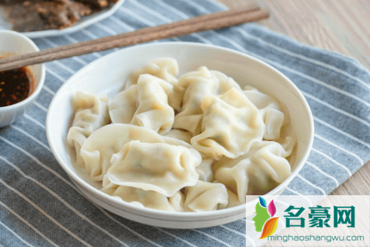 速冻饺子煮之前需要解冻吗3