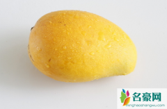 芒果用保鲜膜包起来容易熟吗 怎么看芒果熟没熟