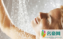 为什么洗澡时总想小便 洗澡的时候总是想小便但是