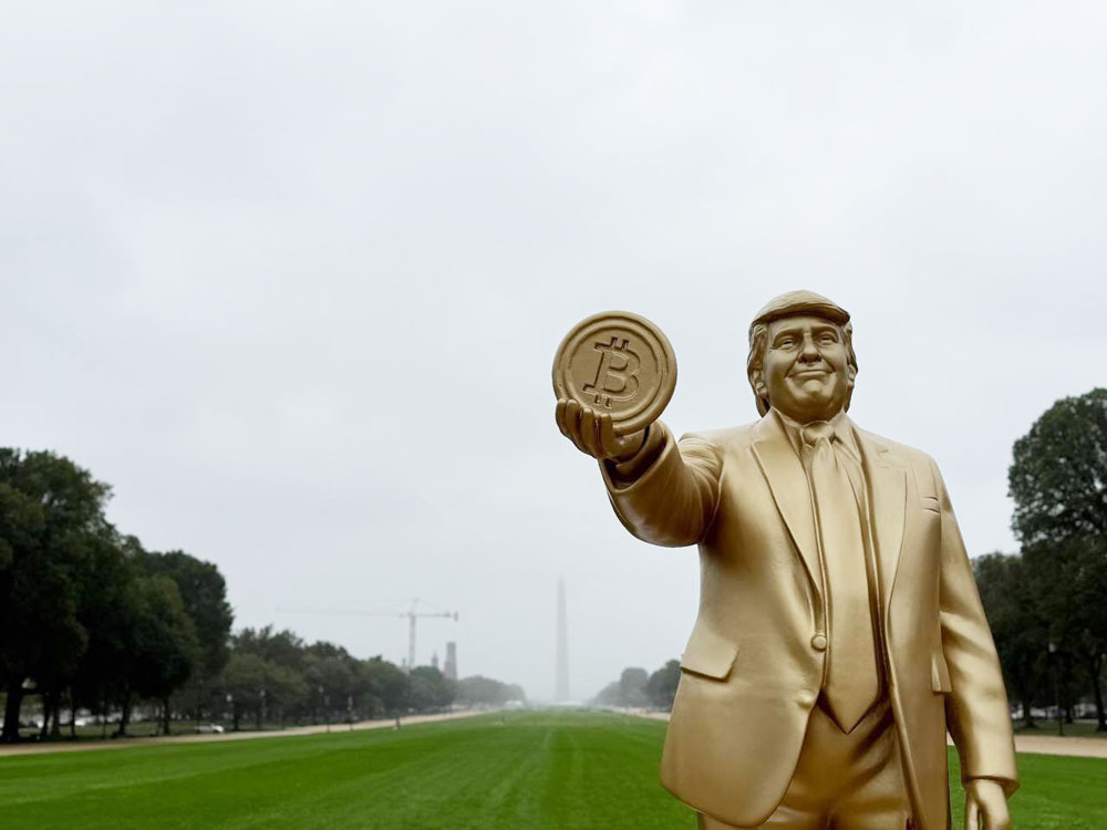 迷因币玩家立金像致敬特朗普