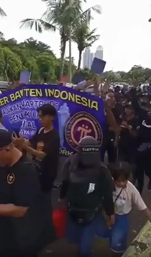 Pi 与电子宗教_图6